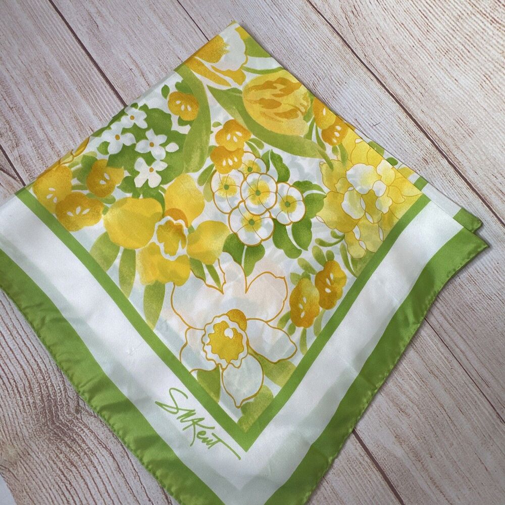 Vintage SM Kent Avon Burst of Spring Floral Japan Green Head Hair Wrap Mob Wife